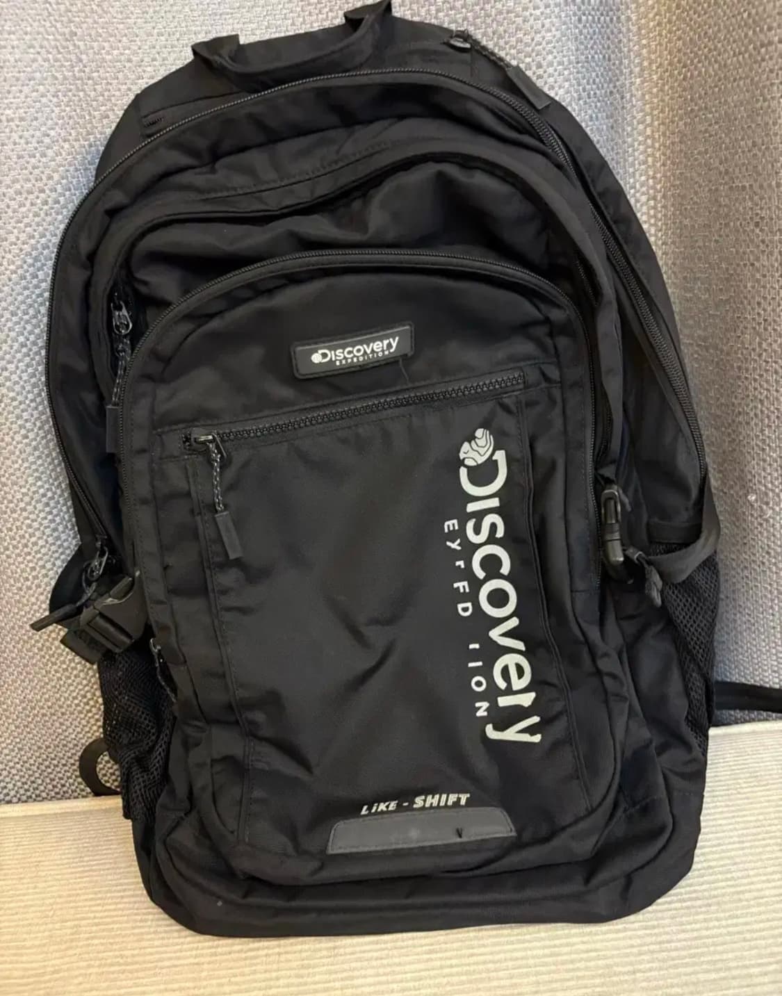 디스커버리 LIKE-SHIFT 백팩 블랙 31L 상품이미지1