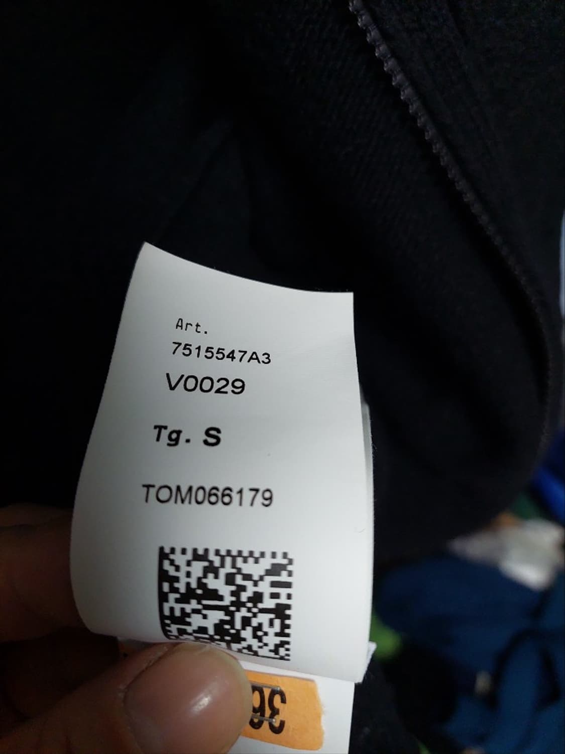 스톤아일랜드 블랙 니트 버튼 집업 가디건 상품이미지5