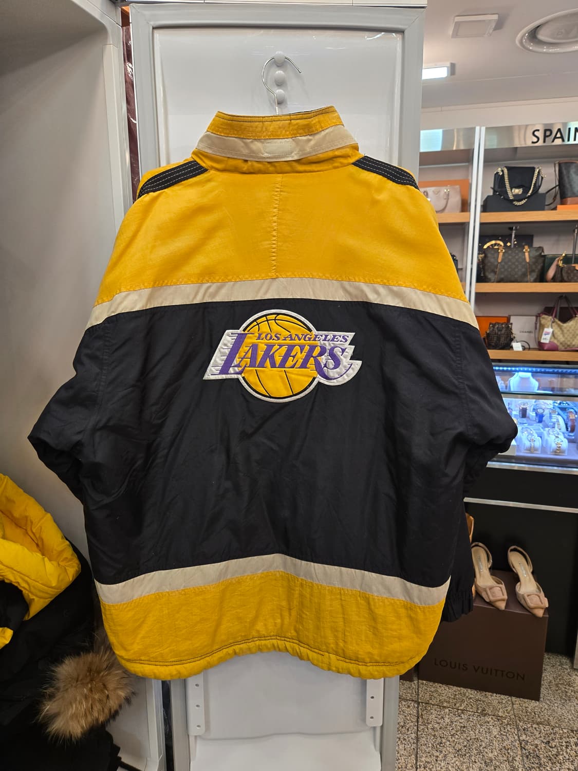 90's 올드스쿨 레이커스 빅로고 바람막이 자켓 상품이미지2