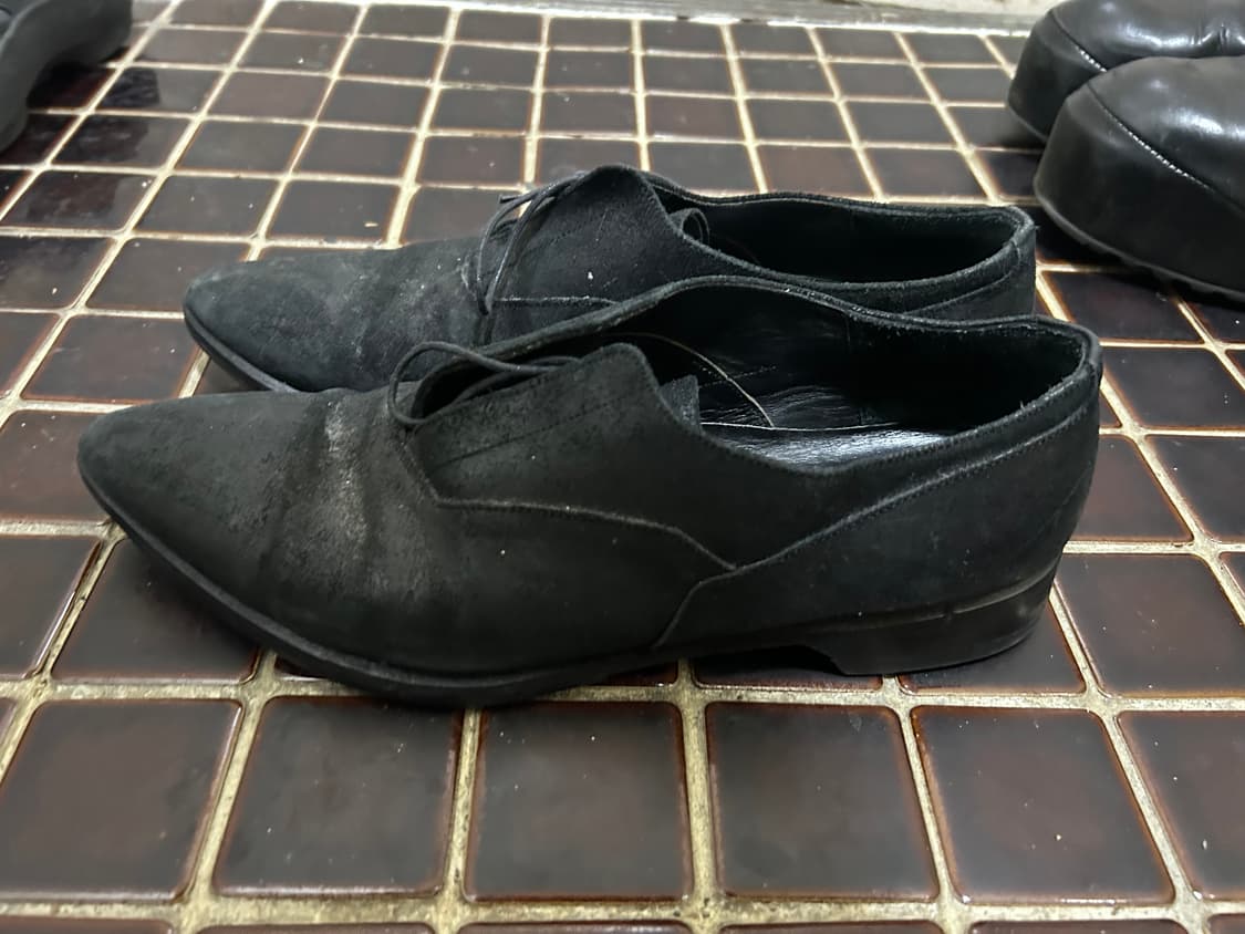 Julius distressed pointy derby 상품이미지1