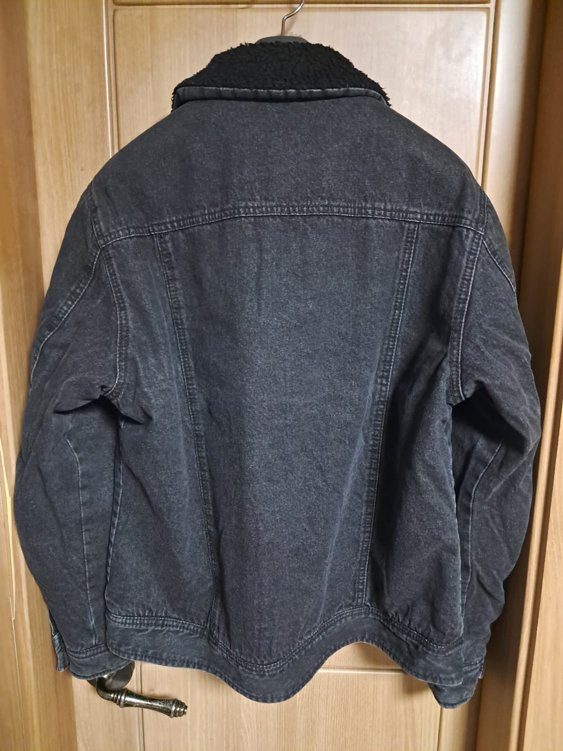 GU 여성 보아털 흑청 자켓 95 상품이미지3