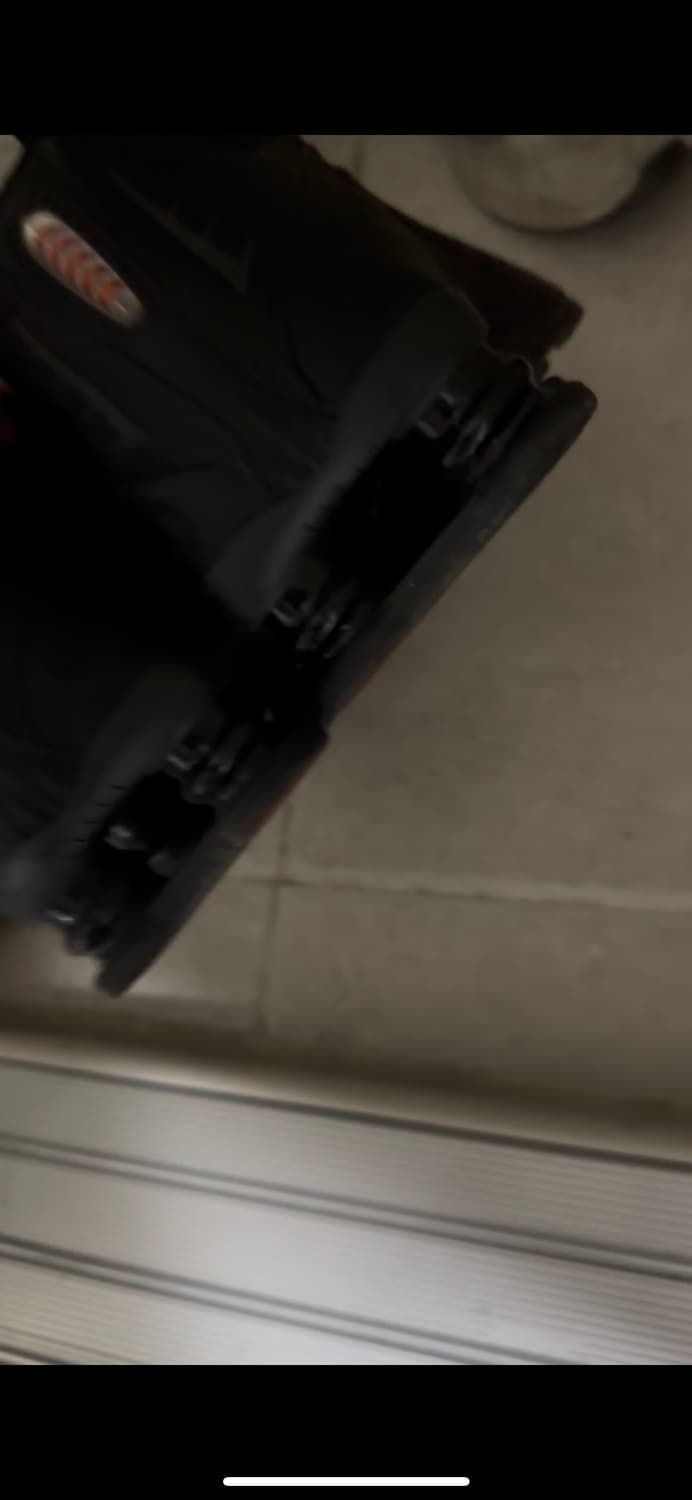 샥스 R4블랙 상품이미지3