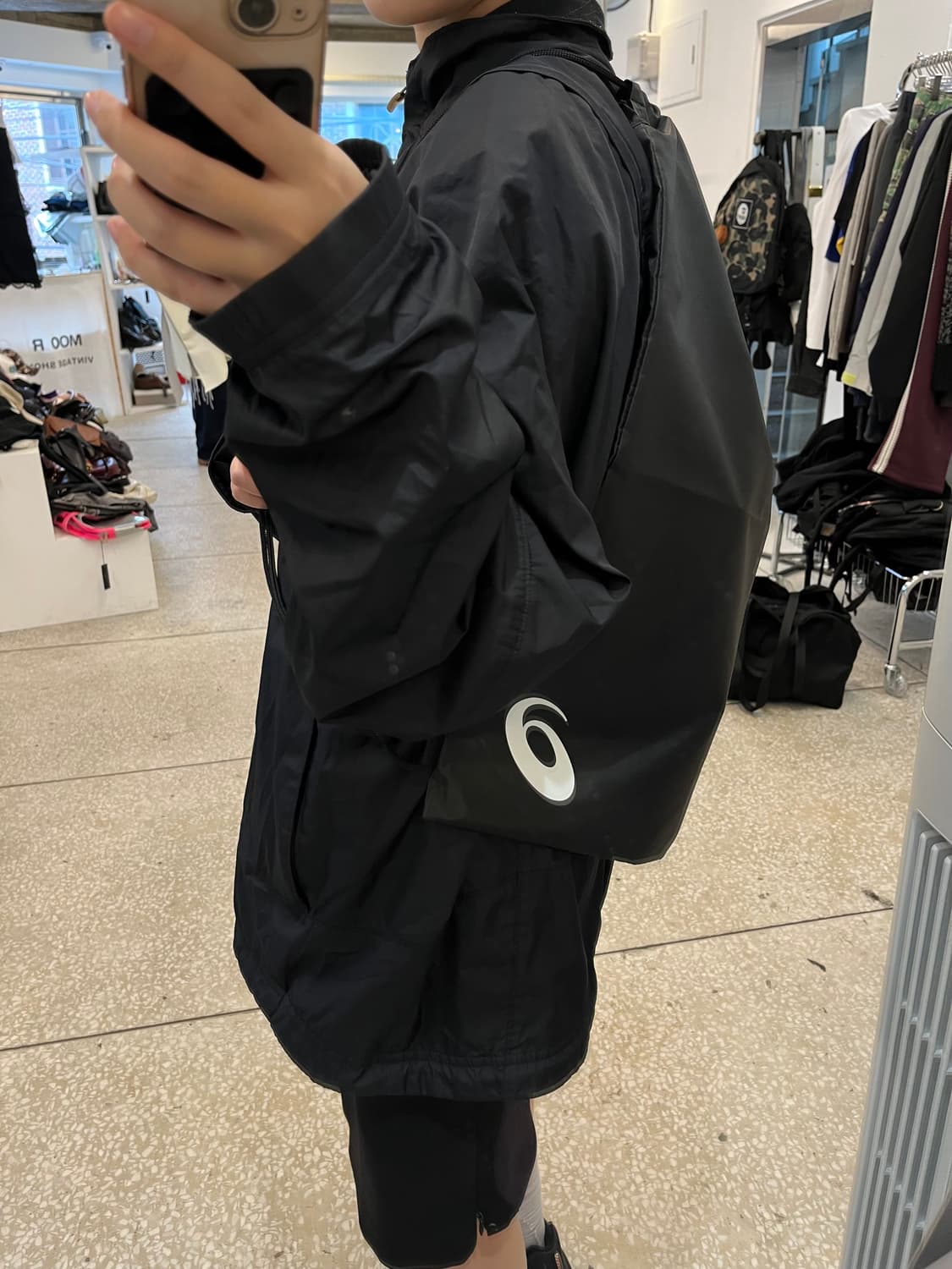 ASICS Drawstring Bag 상품이미지1