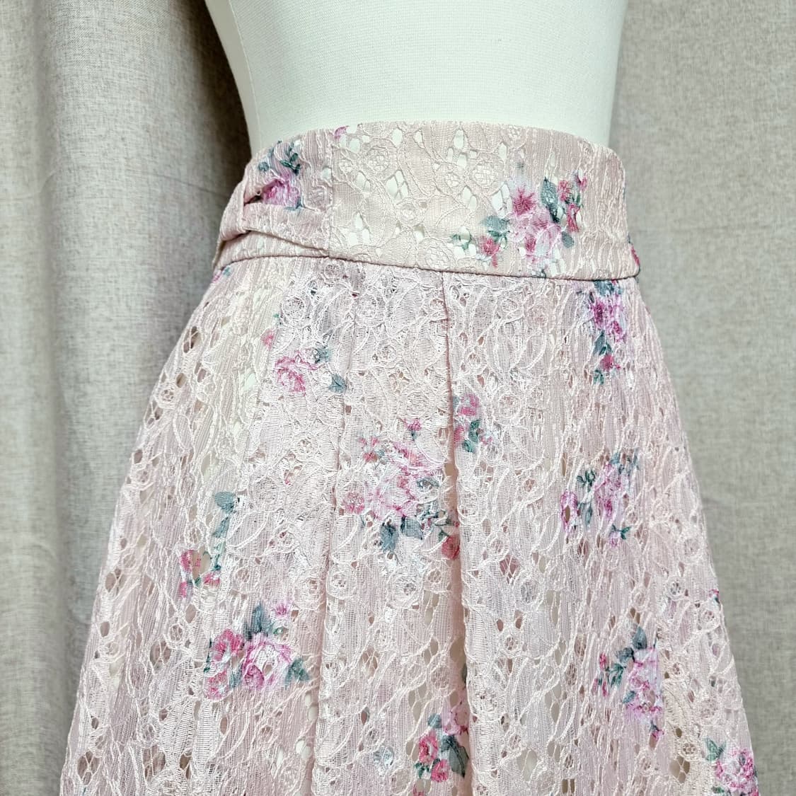 리즈리사 스커트 딸기우유 치마 (55) 1회착+손세탁완료/준새상품 상품이미지2