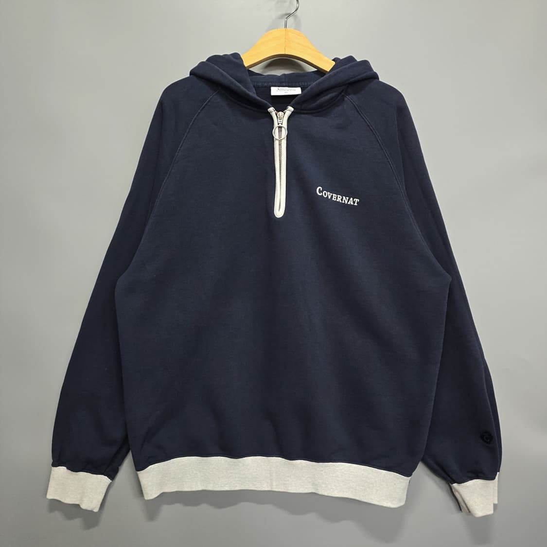 커버낫(COVERNAT)의 하프 집업 후디 L 상품이미지1