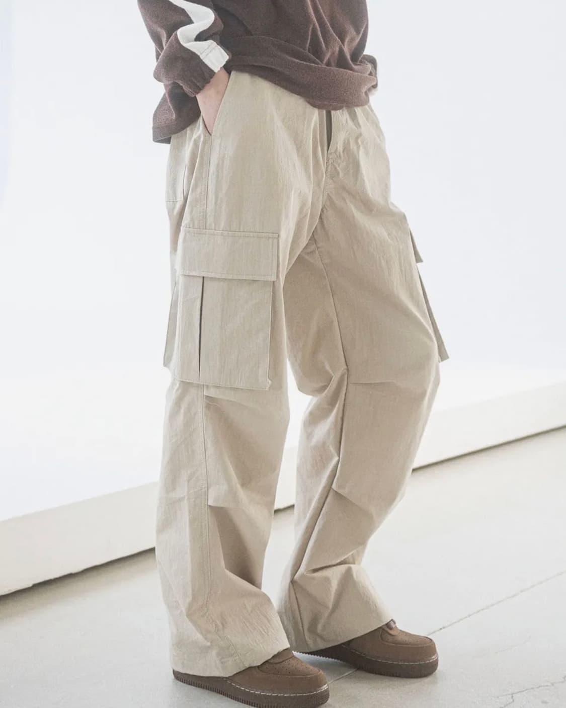 1회 착용 해비즘  PARACHUTE CARGO PANTS(BEIGE) 상품이미지1