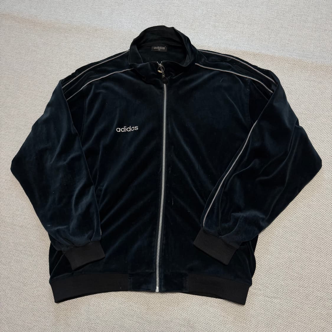 00s 아디다스 블랙 벨벳 트랙탑 상품이미지1
