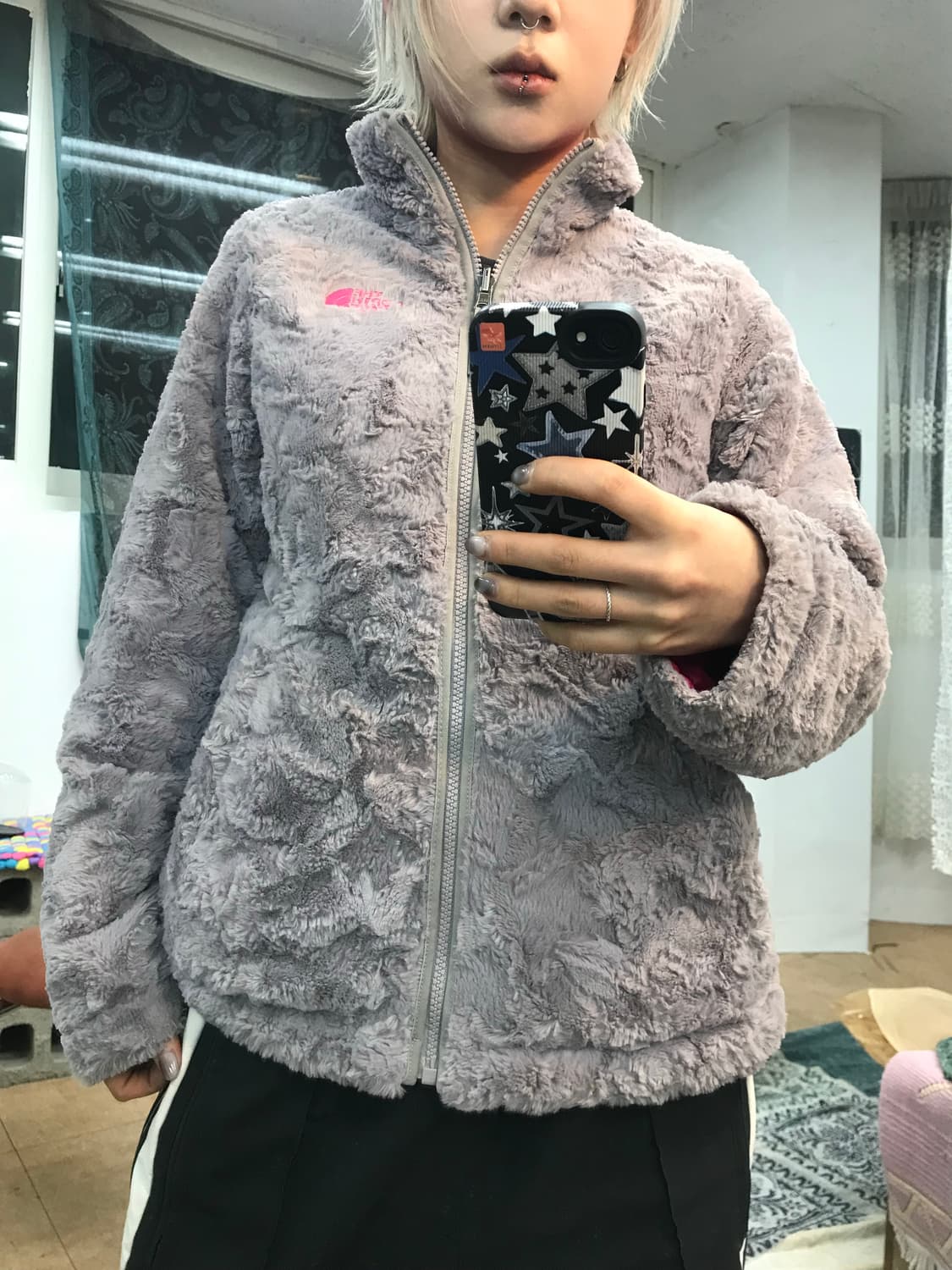 노스페이스 여성 리버시블 후리스 경량패딩  상품이미지2