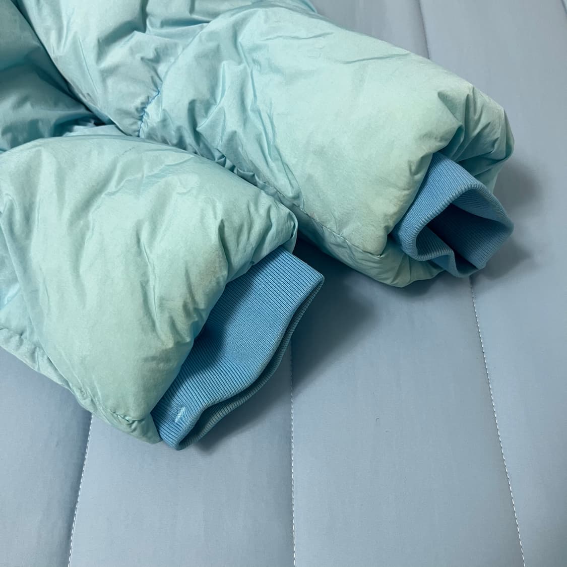 스톤아일랜드 크링클렙스 후드 퍄딩 상품이미지4