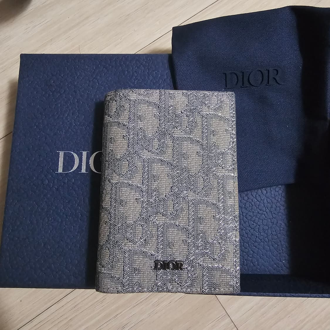 디올 오블리크 오거나이져 루테늄컬러 상품이미지2