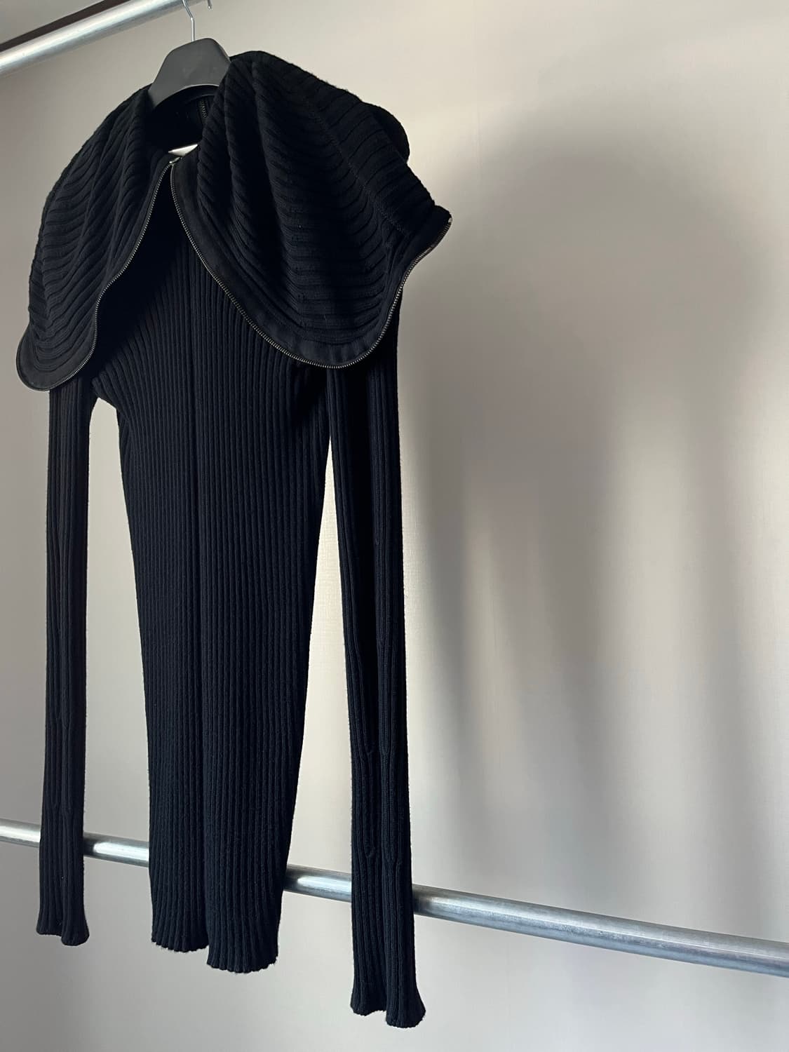 Julius AW06 Multi-Zip Rib Knitted Hoodie 상품이미지6