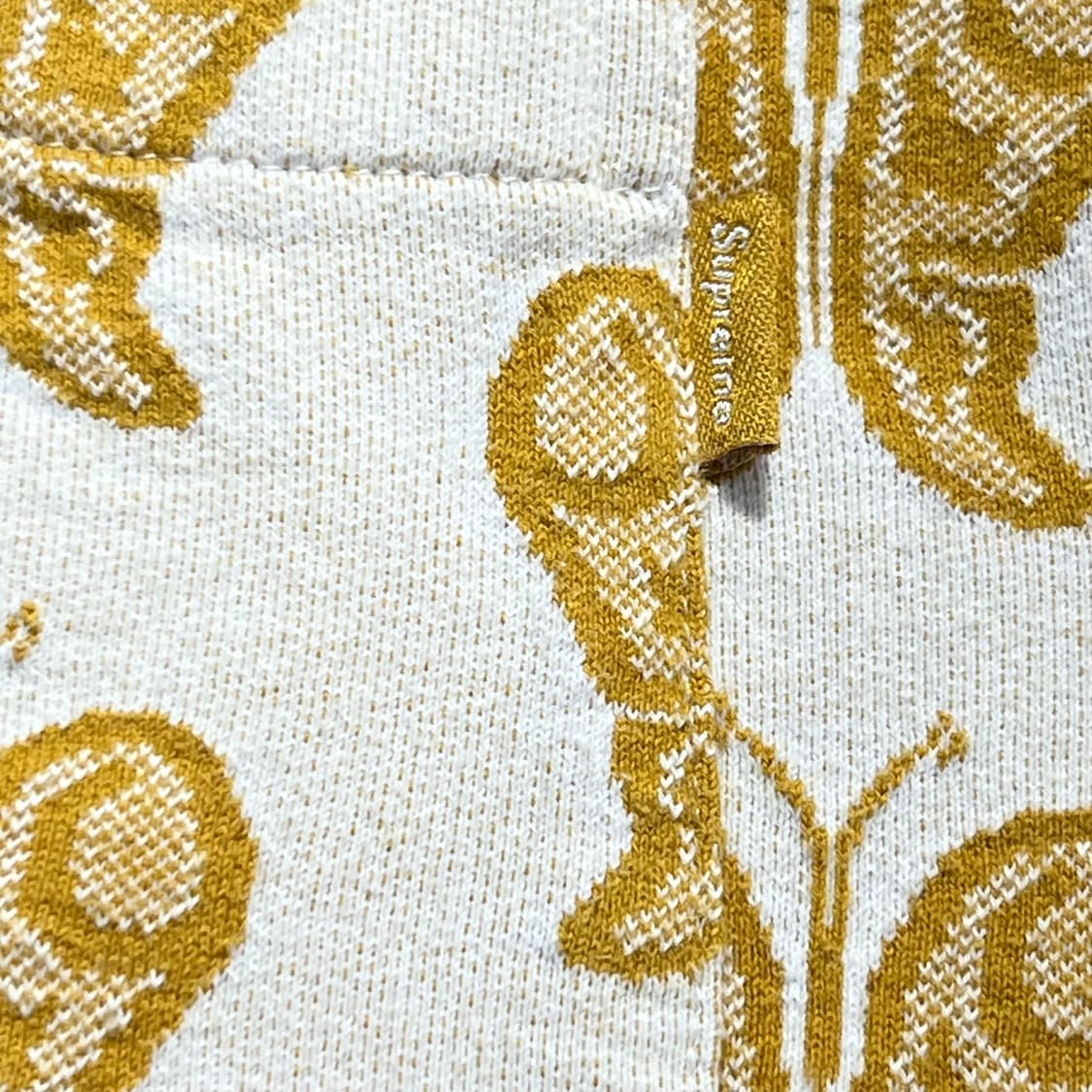 Supreme 18ss Butterfly Jacquard Top 상품이미지3