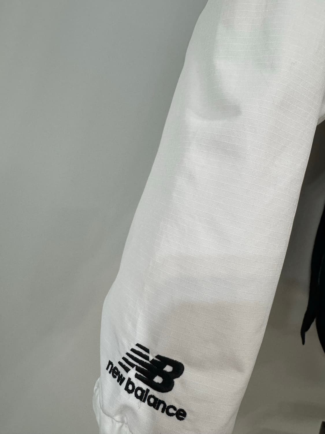 뉴발란스 바람막이 90 S사이즈  상품이미지5