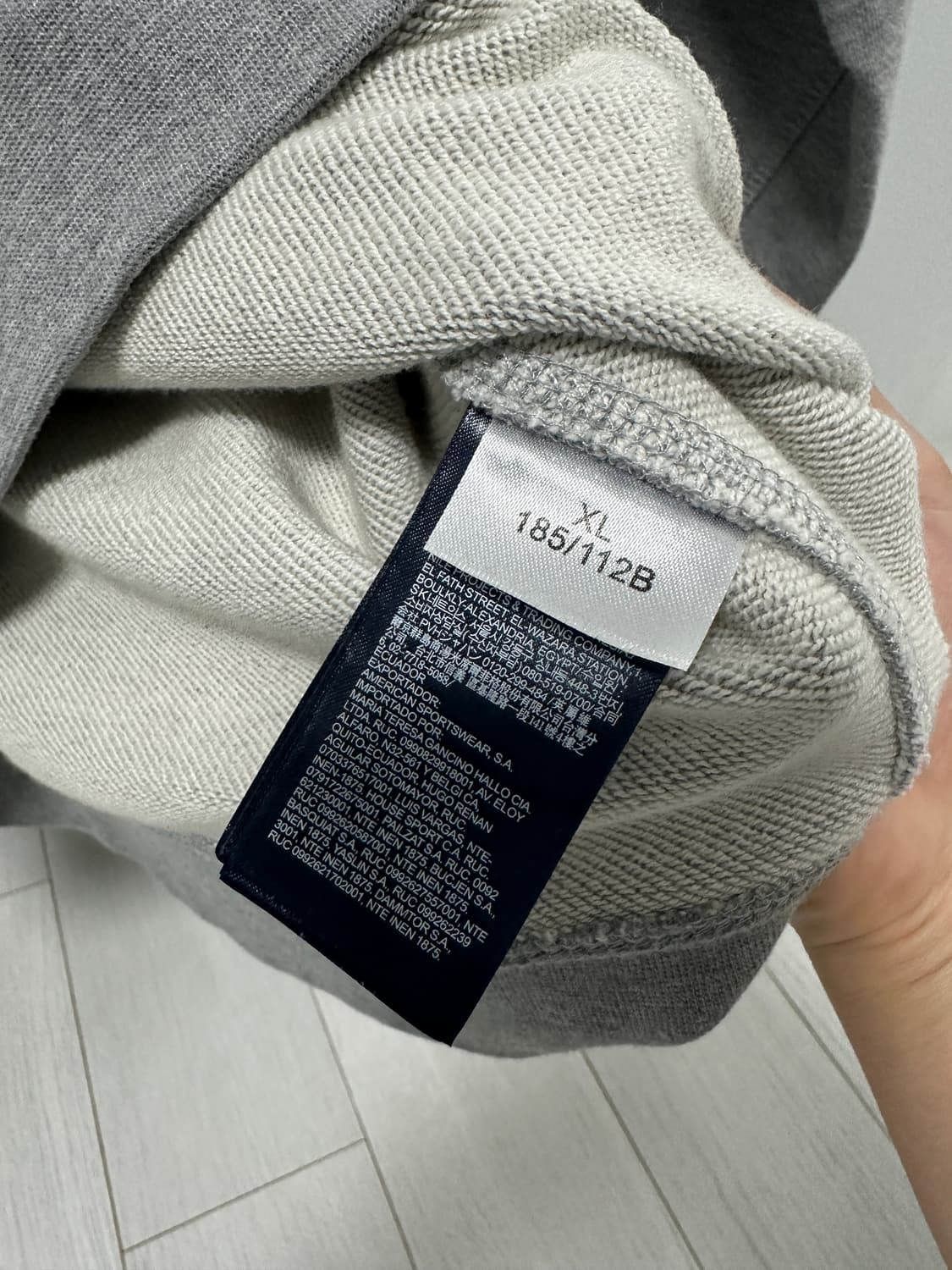 엠블럼 스웨트셔츠 상품이미지5