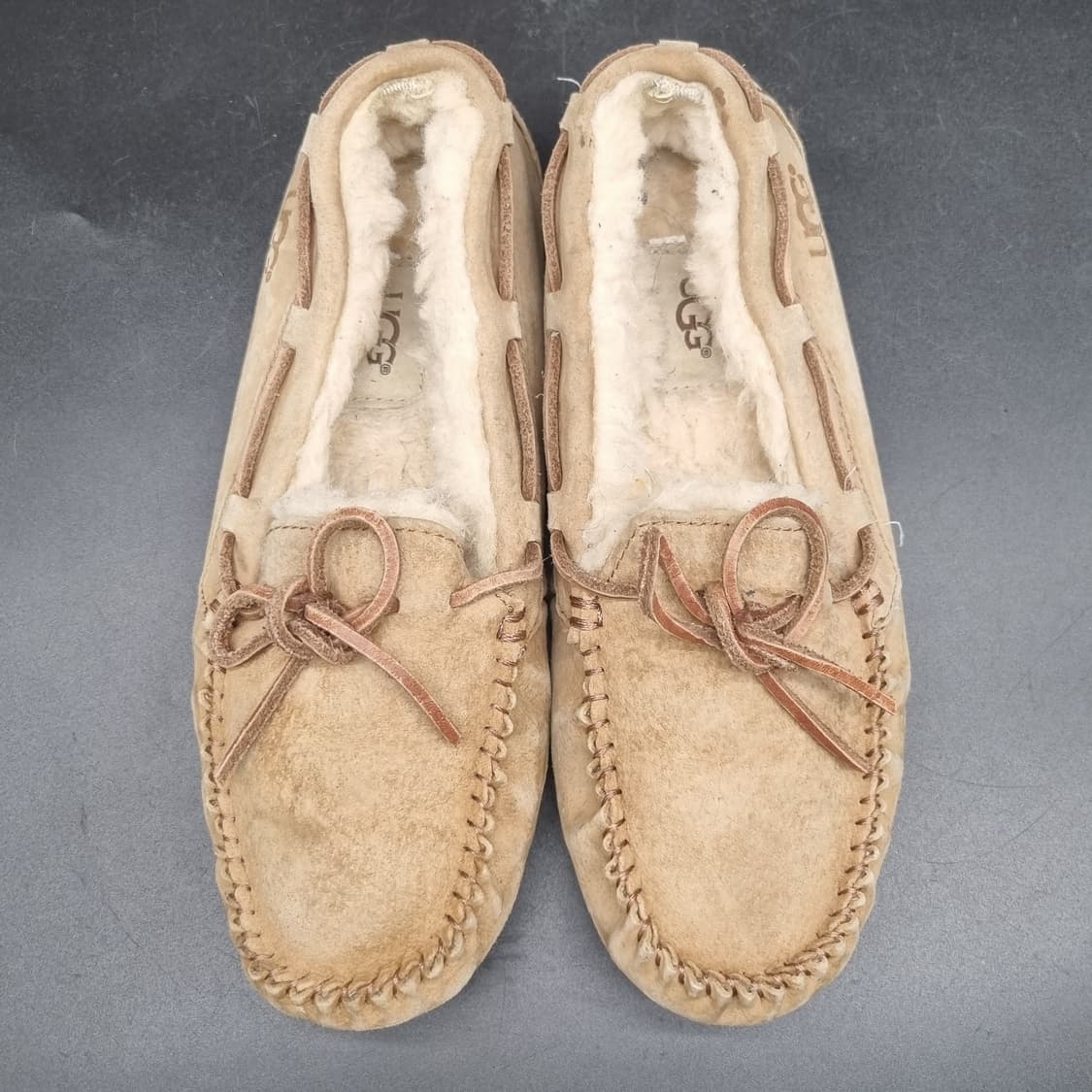 어그ugg 다코타 퓨터 여성모카신 240 상품이미지2