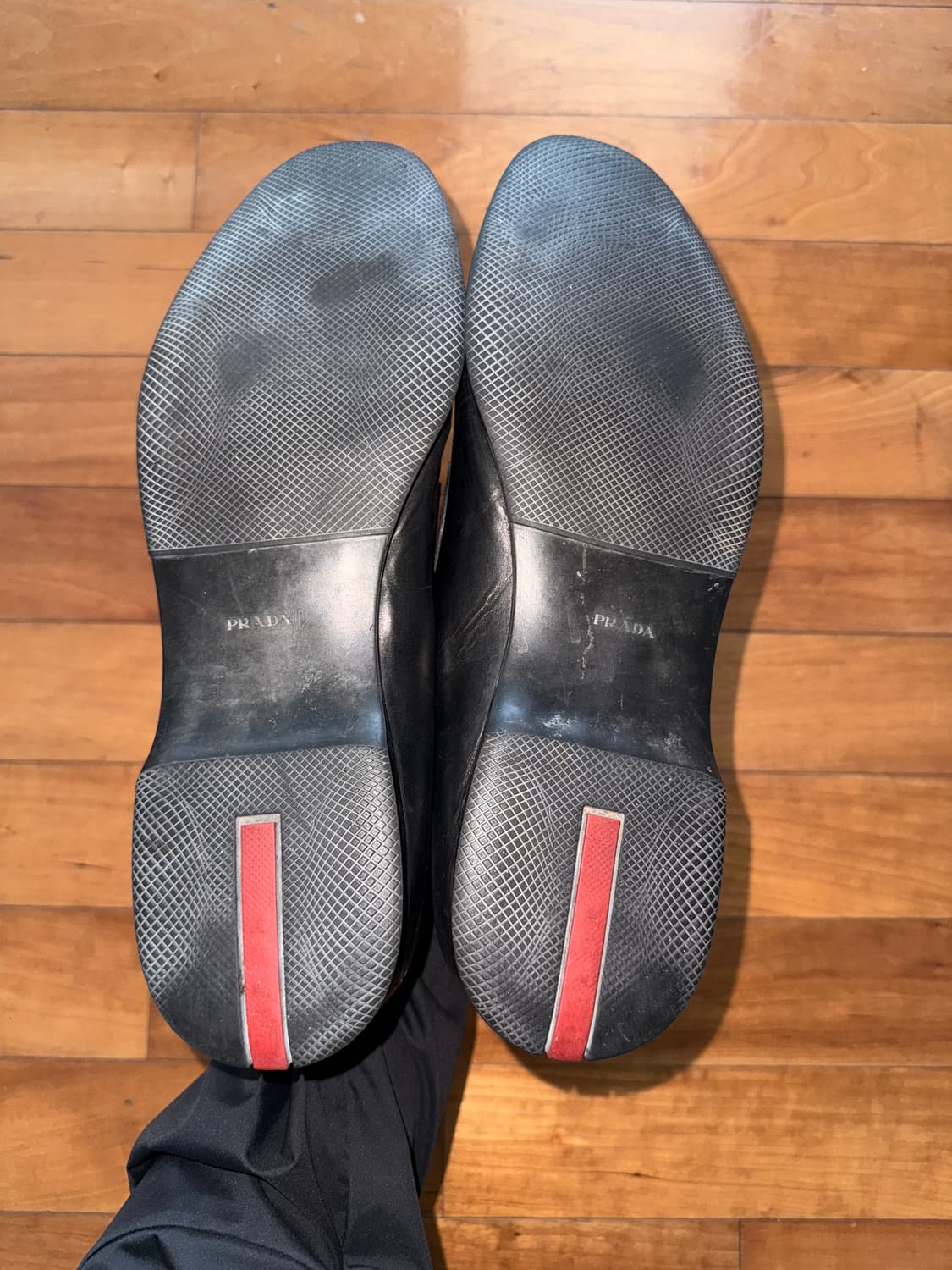 삼각 로고 로퍼 상품이미지8