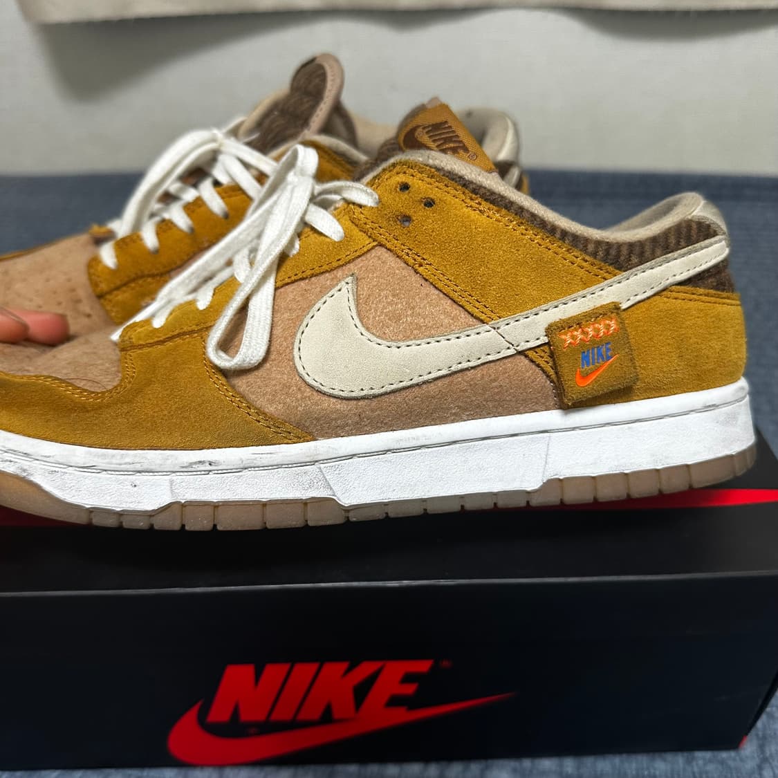 나이키 덩크 로우 SE 프랄린 데저트 오커 상품이미지2