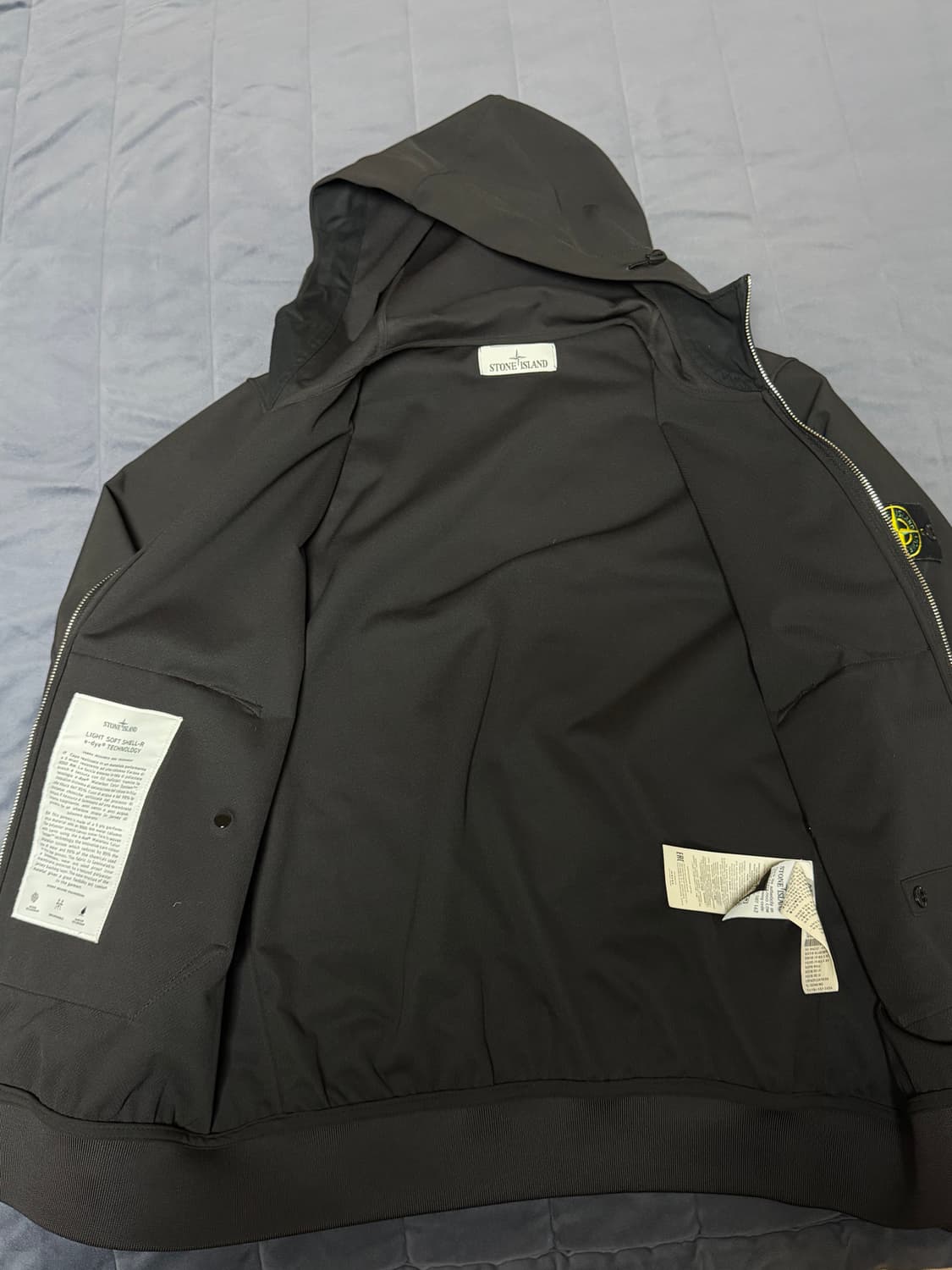 (M,21SS) 스톤아일랜드 소프트쉘(새상품급) 상품이미지5