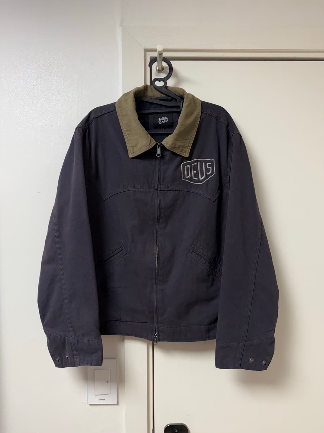 데우스 워크자켓 차콜 상품이미지1