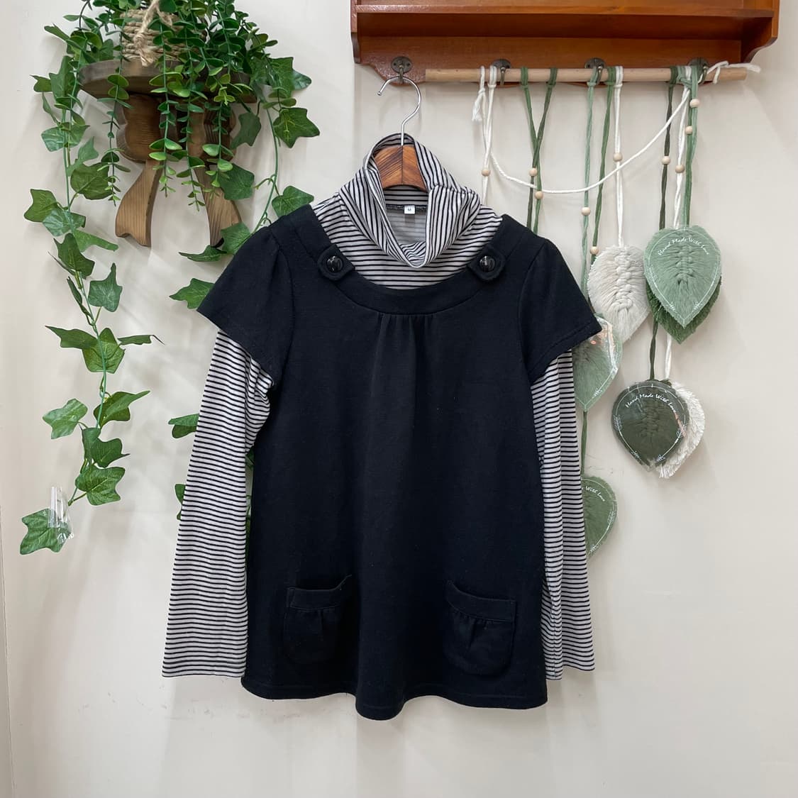 스트라이프 긴팔 레이어링 탑 상품이미지1