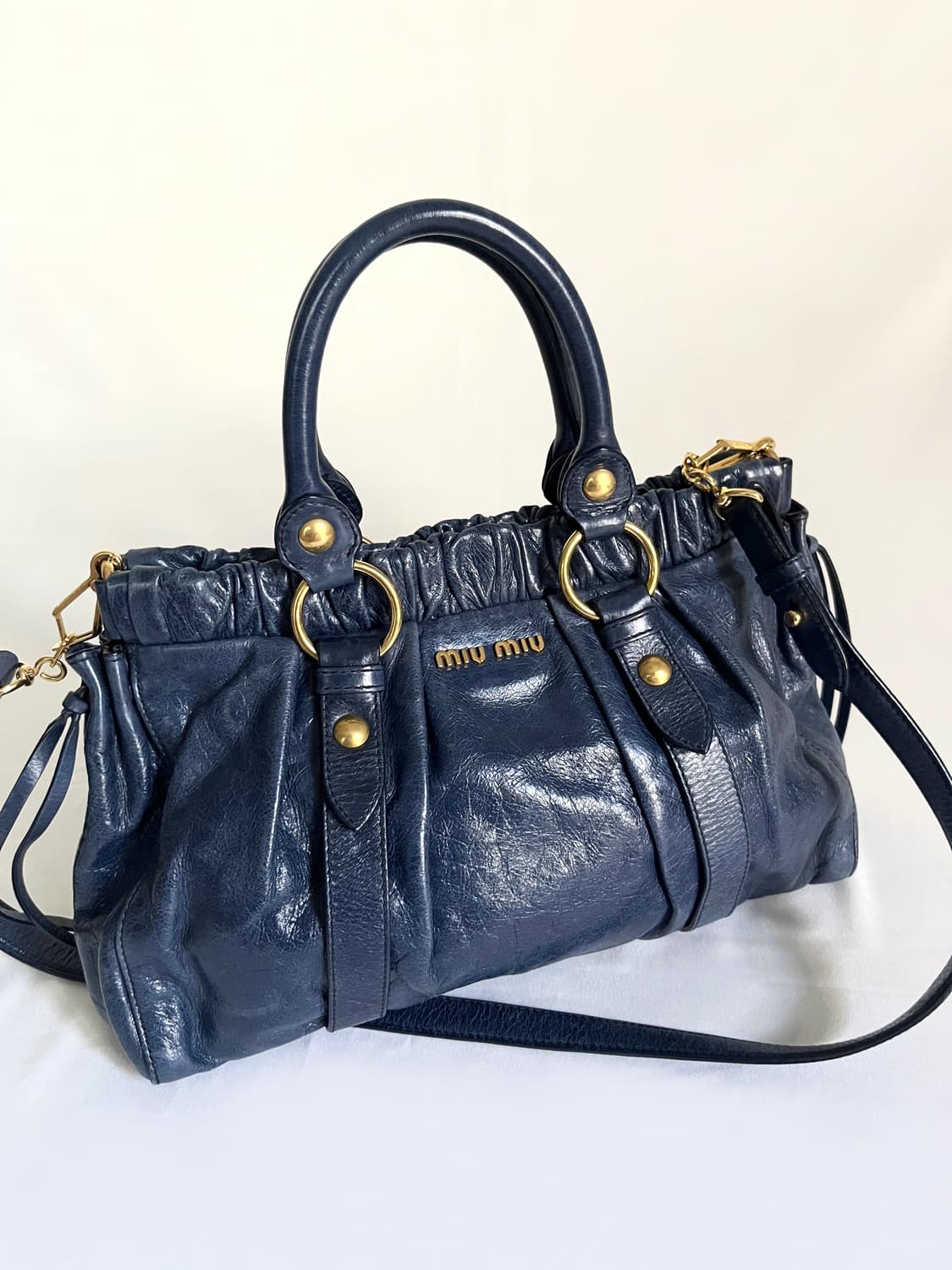 미우미우 2-way 비텔로 샤인 백 상품이미지4