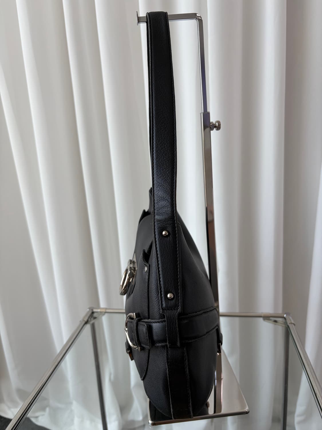 페라가모 간치니 체인 숄더백 상품이미지7