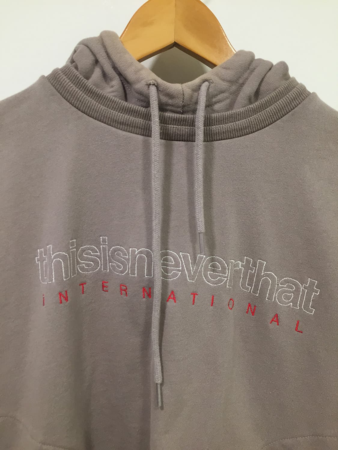 공용 디스이즈네버댓 레이어드 스웻후드티 100~105 상품이미지5