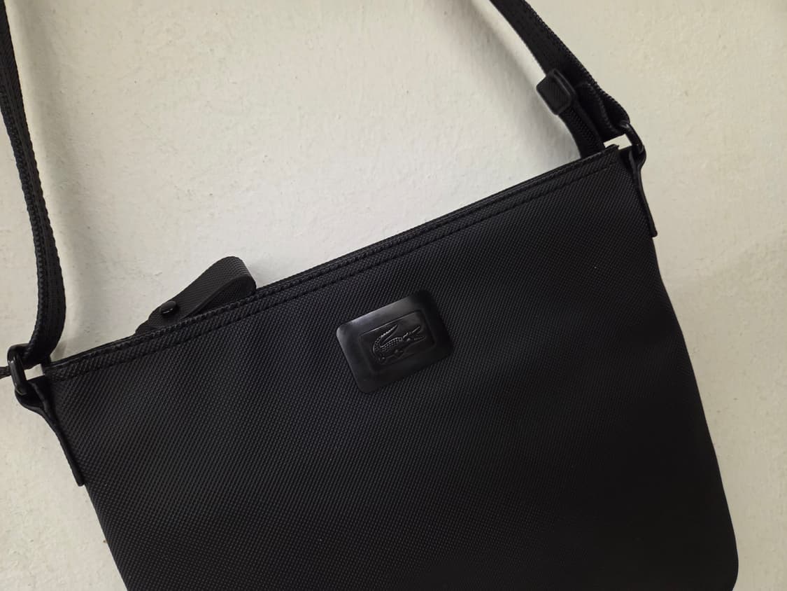 라코스테 블랙 크로스백 상품이미지2