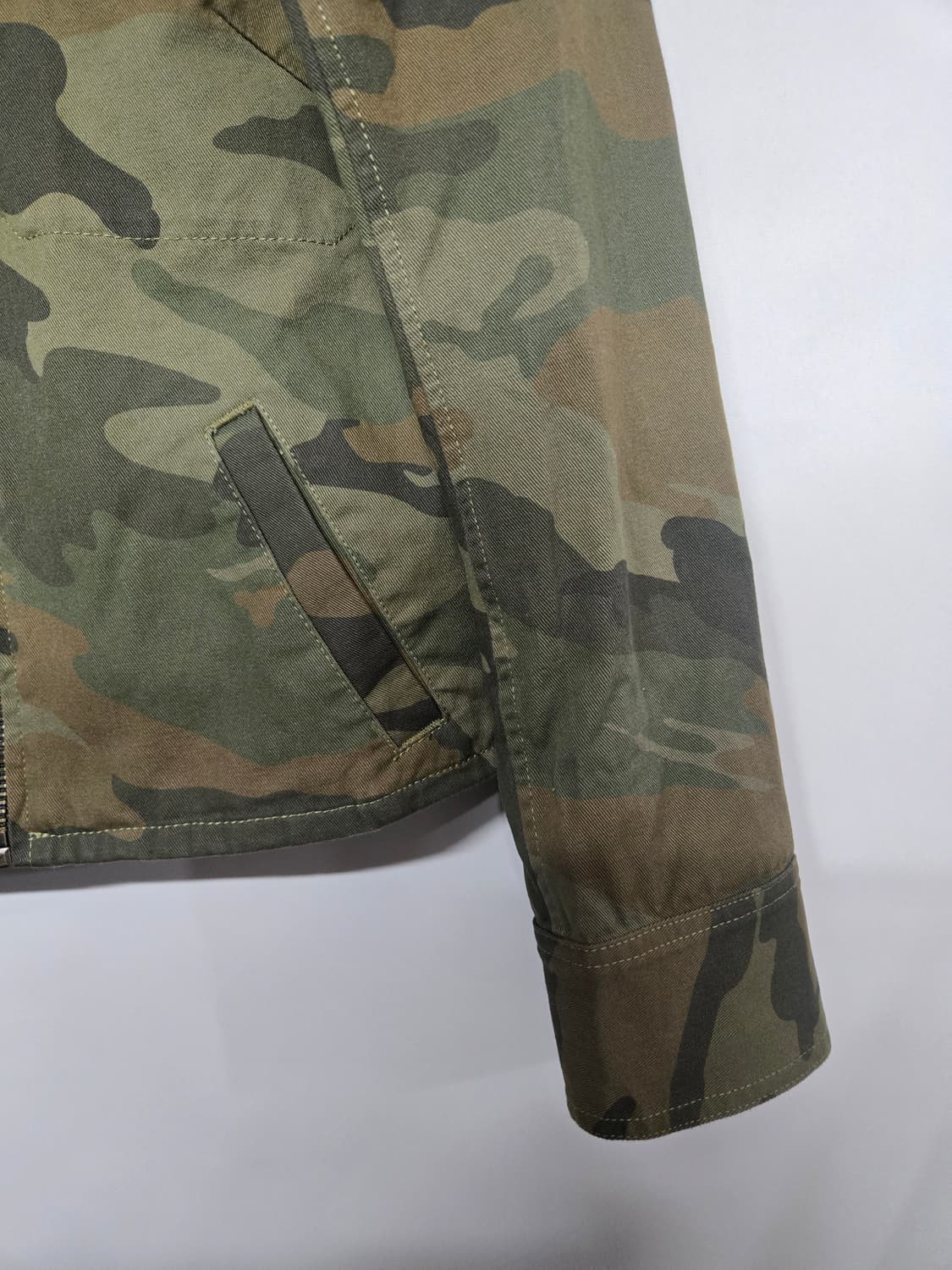 ZADIG&VOLTAIRE 카모플라주 자수 봄버 자켓 M 상품이미지6
