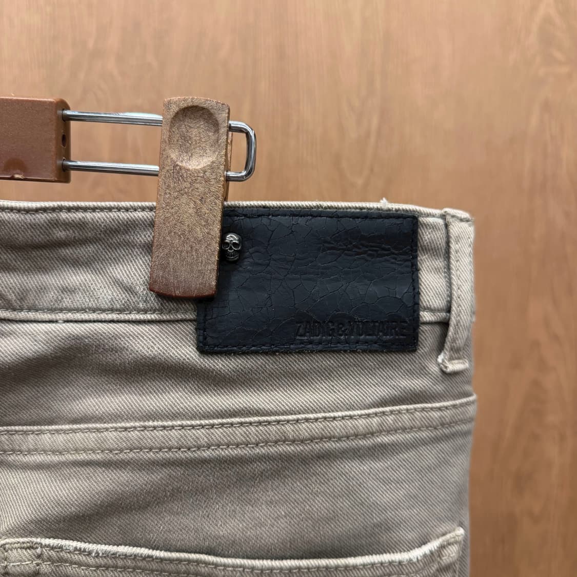 리바이스 511 데님 팬츠 5포켓 레드 탭 디테일 슬림핏 라이트 그레이 상품이미지6