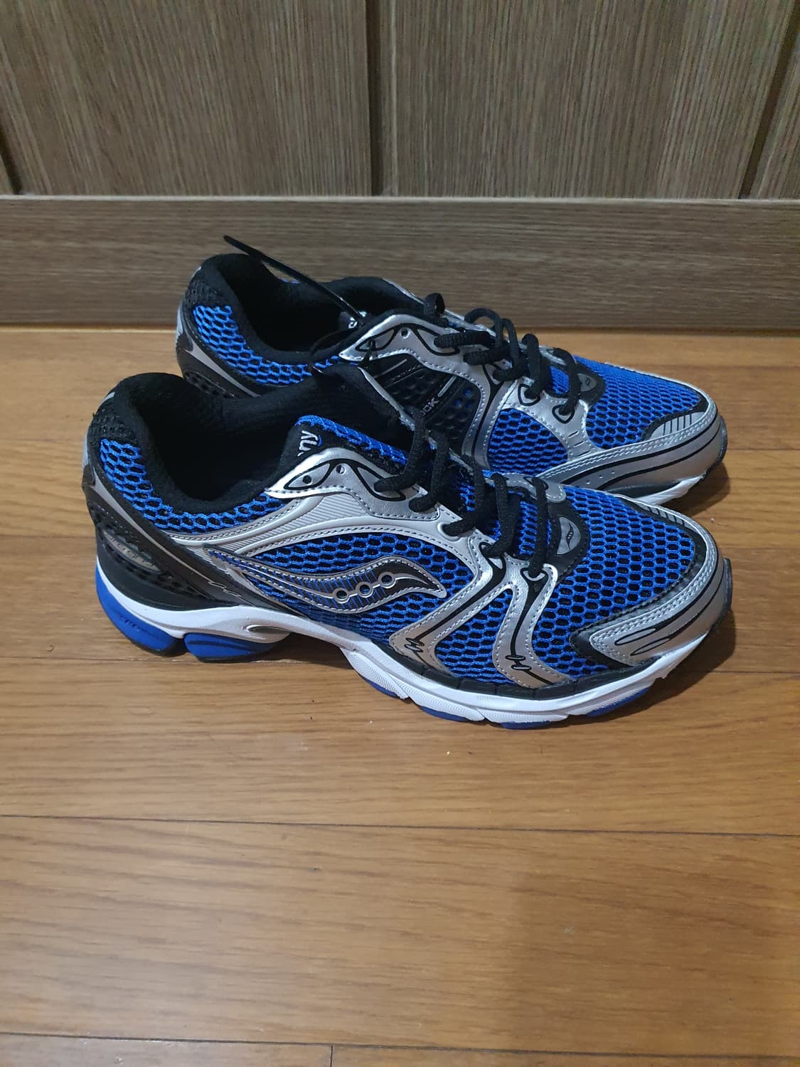 새상품 써코니 프로 265사이즈  상품이미지1