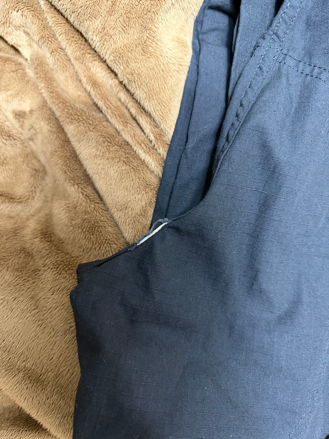 칼하트wip 레귤러 카고팬츠 블랙 36 상품이미지4