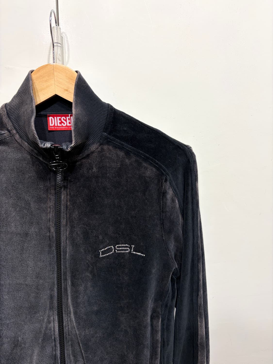 디젤 F-Kinigli 벨벳 집업 스웻셔츠 상품이미지4