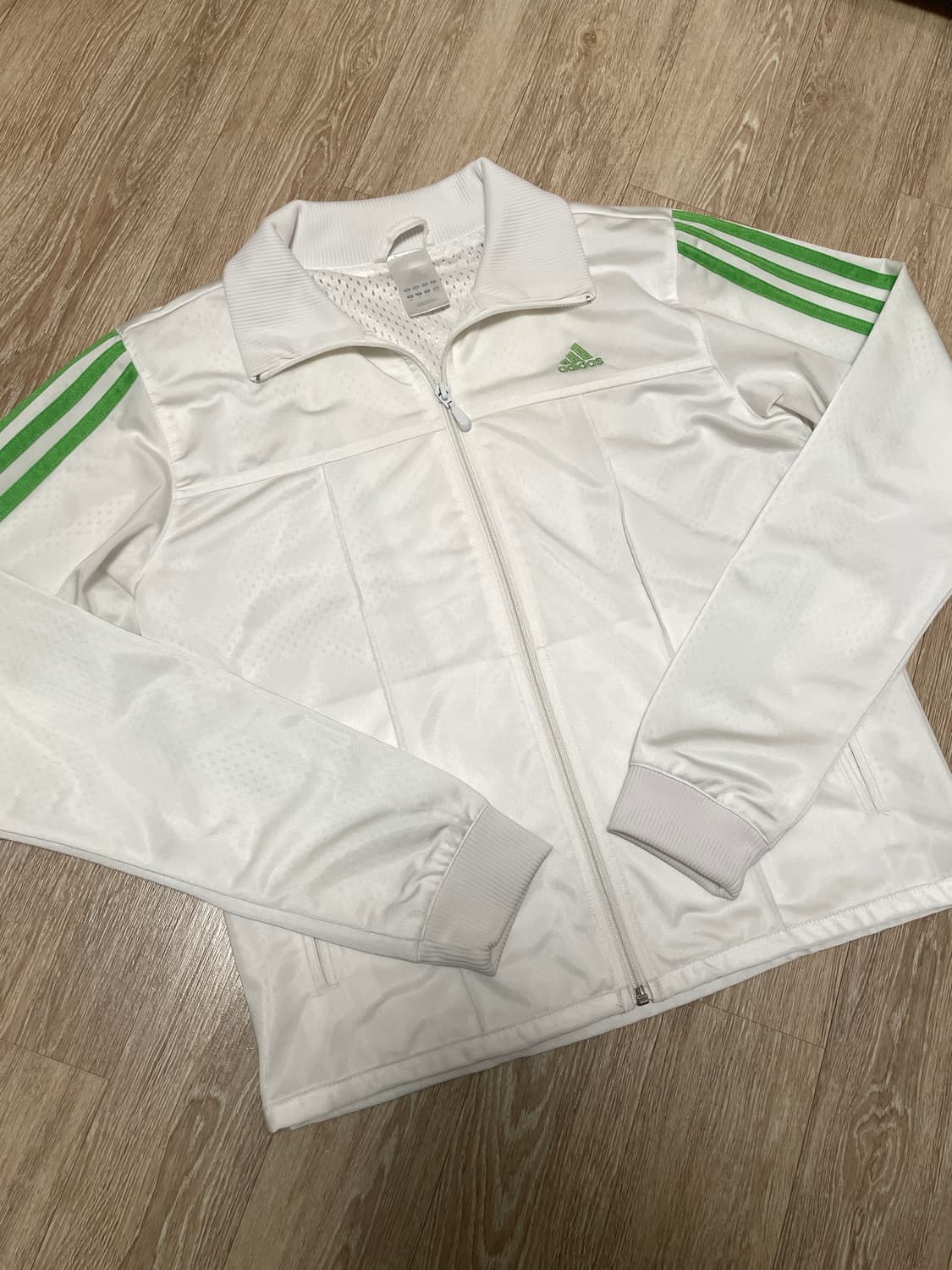 아디다스 화이트 연두 져지 상품이미지1