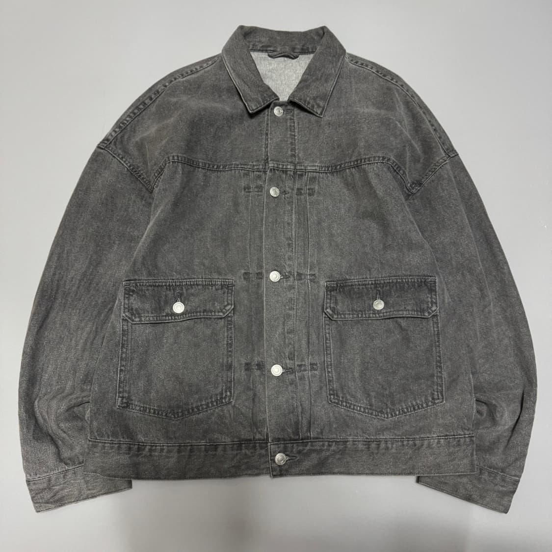 프릭스스토어 차콜컬러 워시드 데님 타입 2 트러커 자켓 상품이미지6
