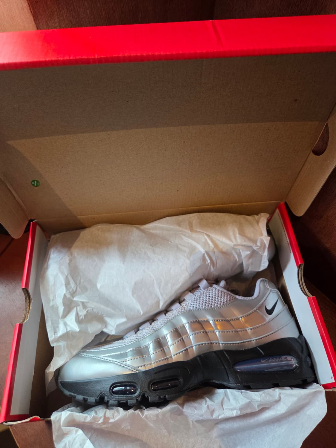 [나이키]에어맥스 95 빅 버블 SE 메탈릭 실버/블랙 285 상품이미지3