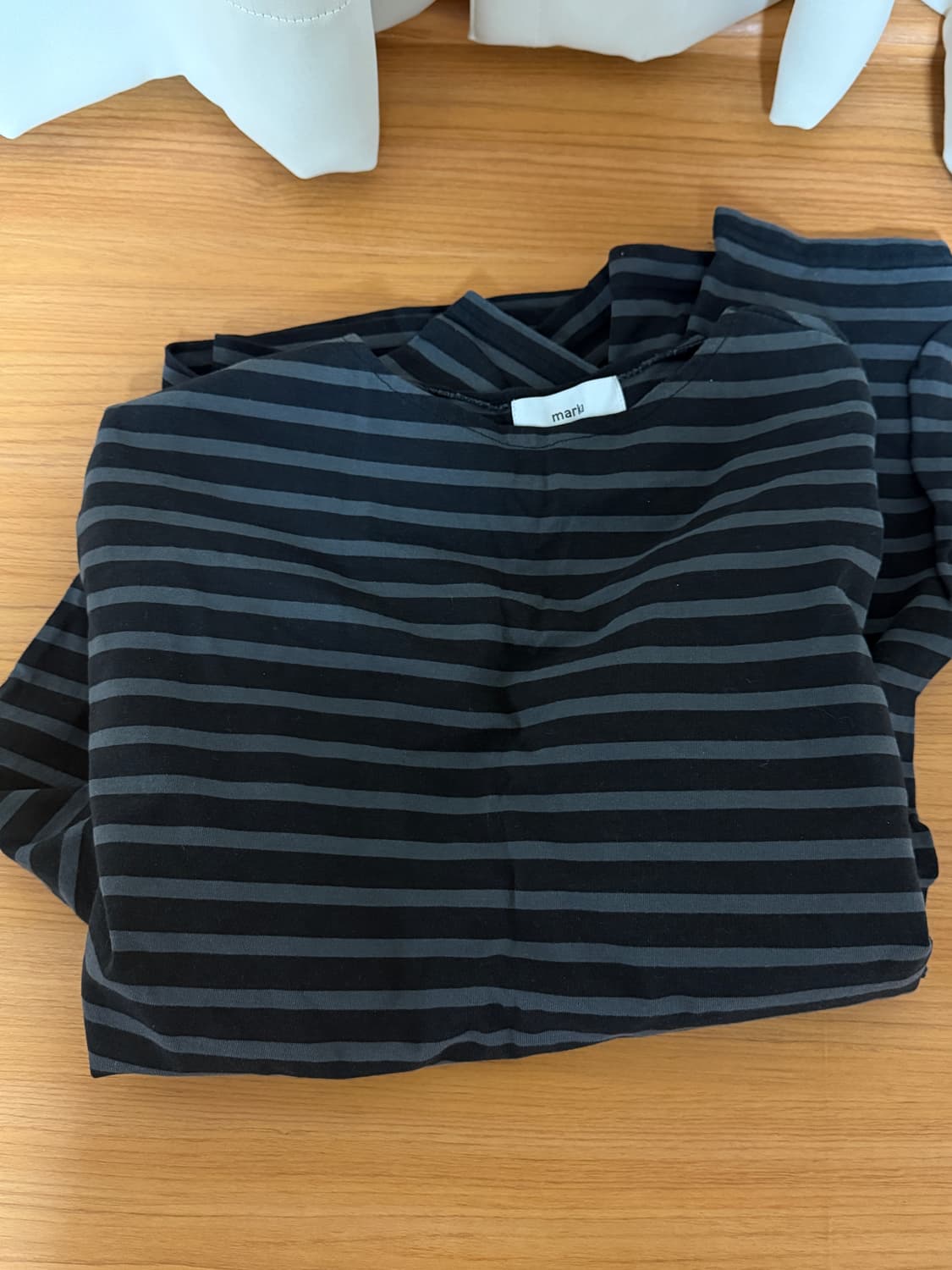 마카(marka) 스트라이프 롱슬리브 브라운 차콜 상품이미지4