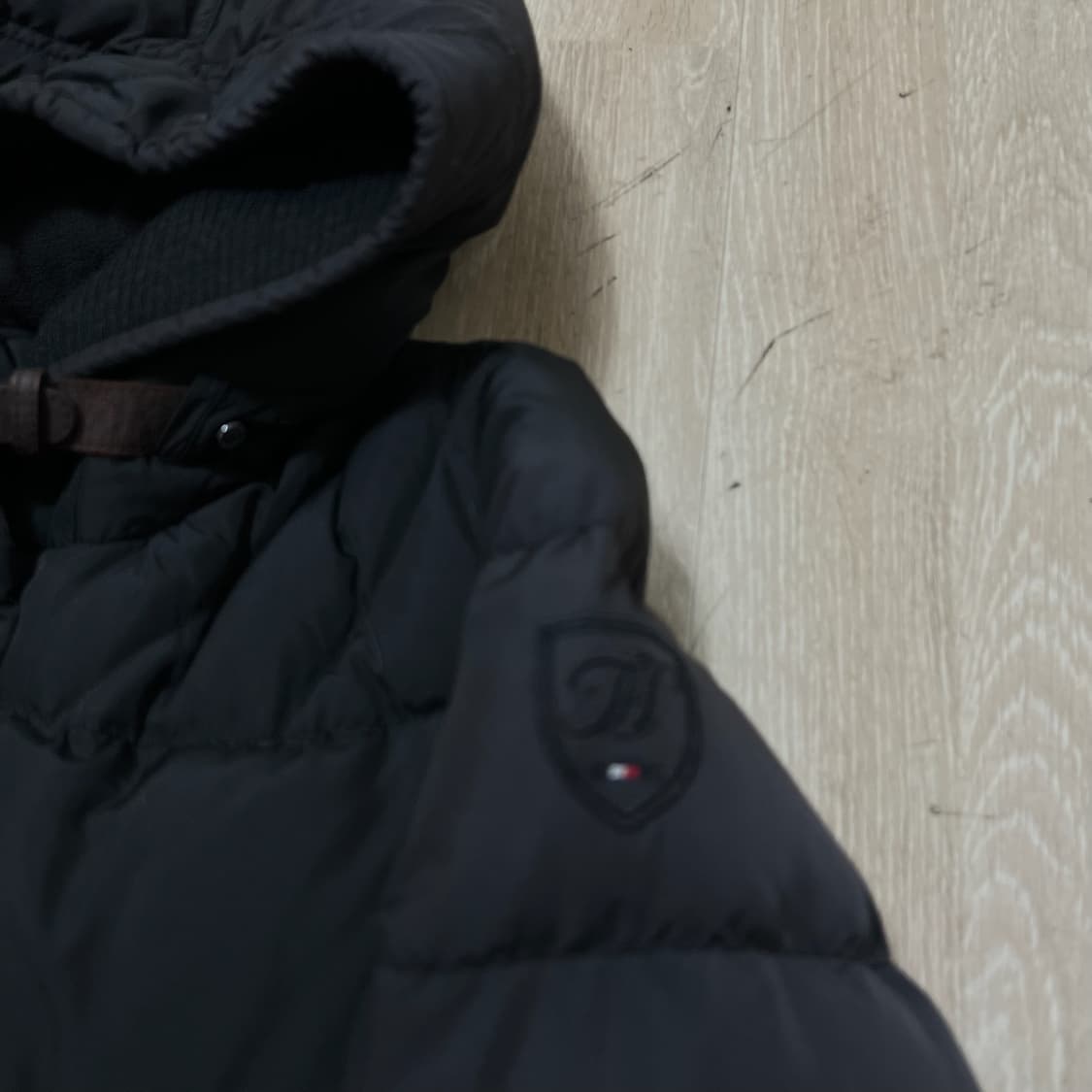 타미힐피거 여성 프리미엄 후드 롱패딩 S/90  상품이미지3