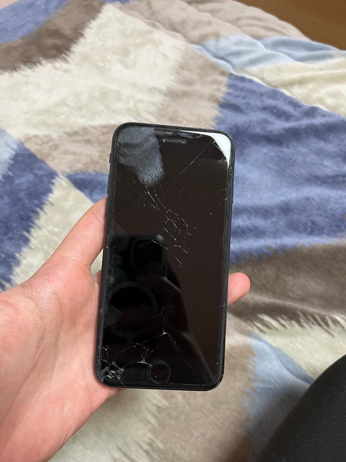 SE3 128기가 네이비 판매합니다 하자잇슴다 상품이미지1