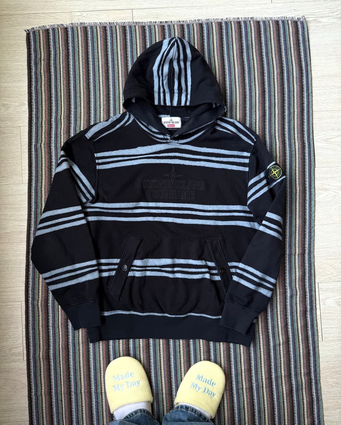 슈프림 x 스톤아일랜드 스트라이프 후드티 상품이미지2