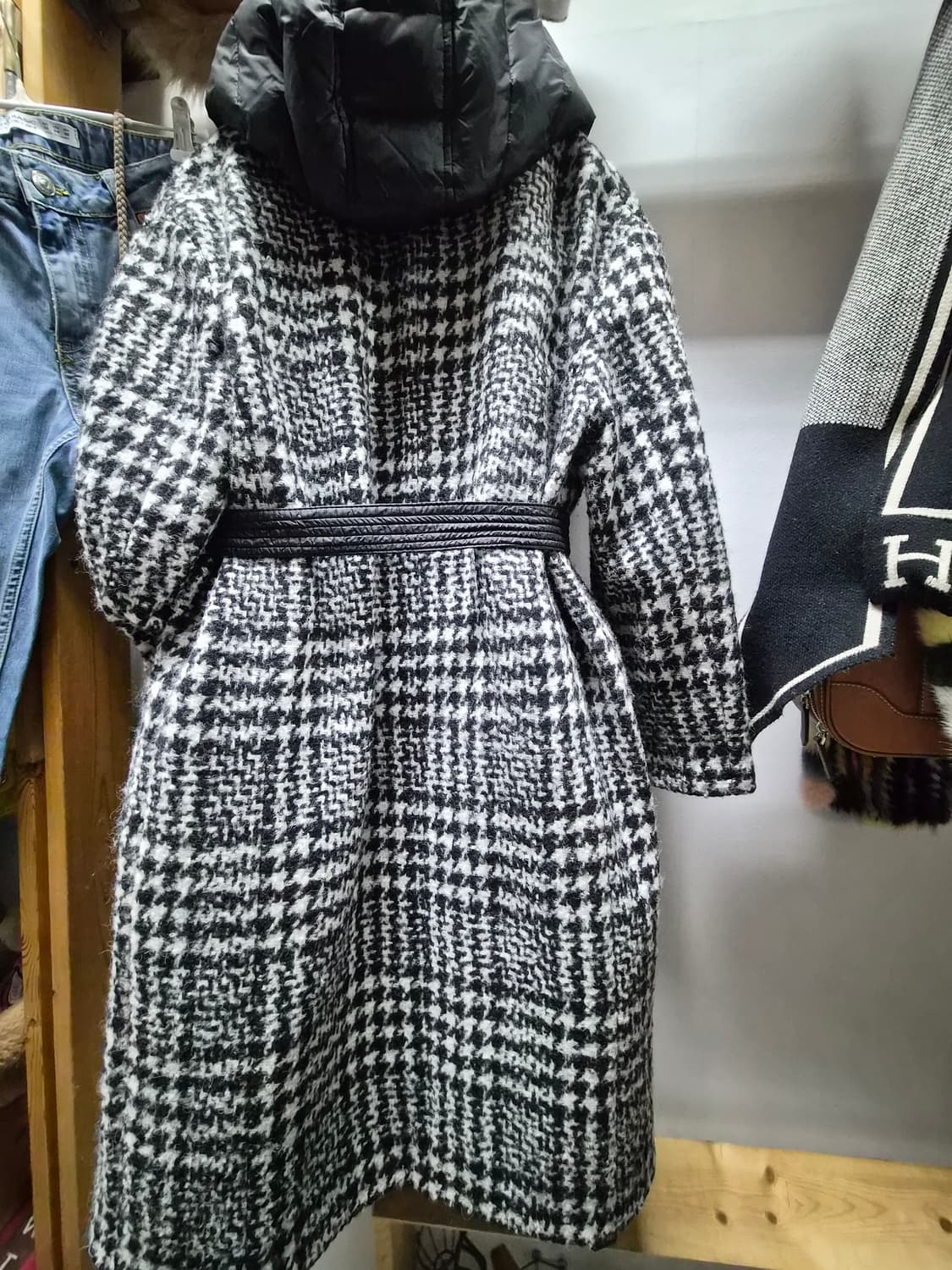 블루밍 울알파카  하운드투스 체크코트.패딩 후드 롱 베스트 상품이미지5