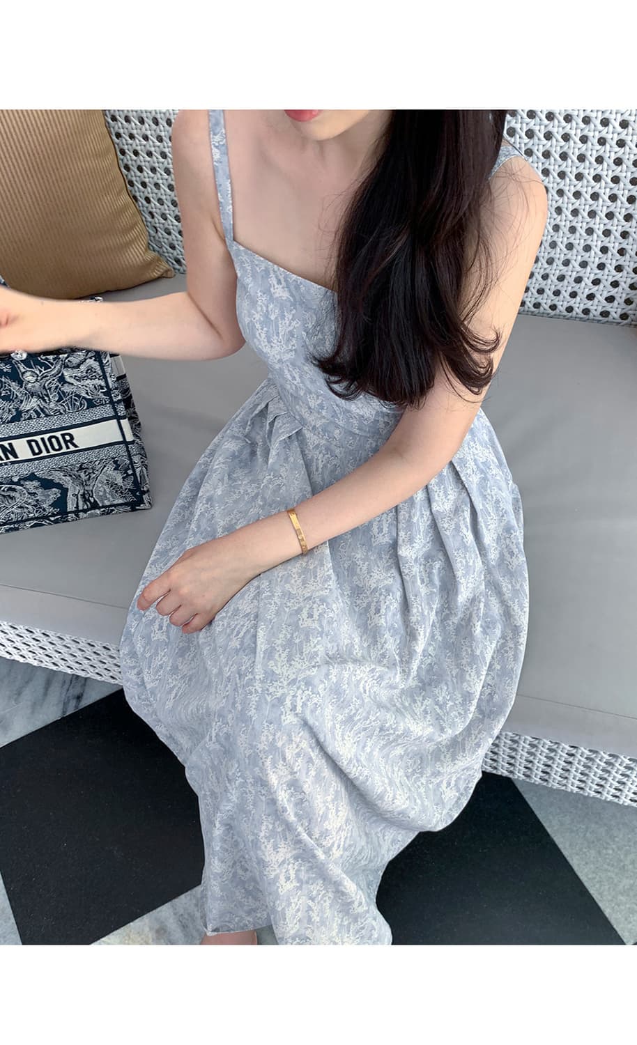 베니토 세이렌 여리패턴 스모크 원피스 
새상품 사이즈M 상품이미지7