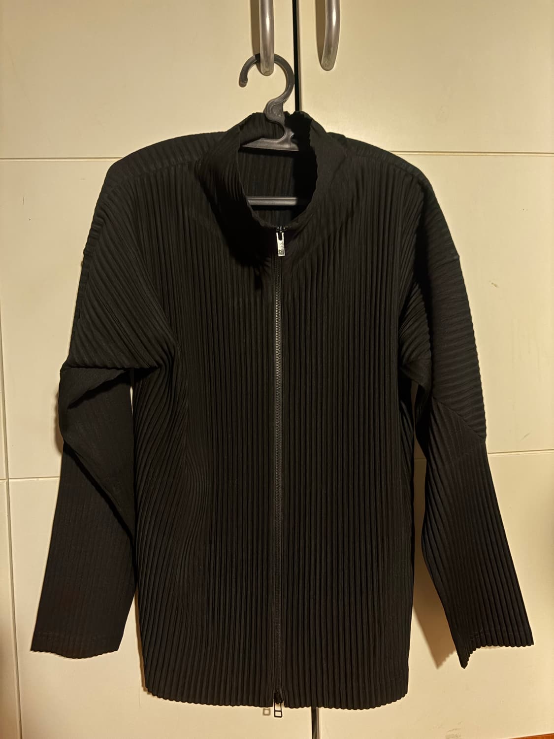 이세이미야케 옴므플리세 집업 3size 상품이미지2