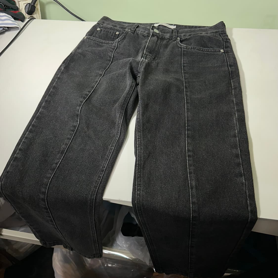 S-M 30 커스텀어클락 빈티지블랙워시드 레귤러핏 데님팬츠 상품이미지2