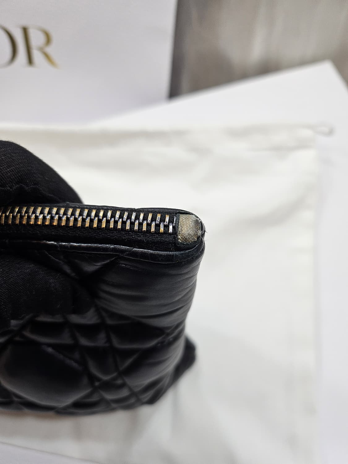[정품] 디올 카로 라지 데일리 파우치  상품이미지7