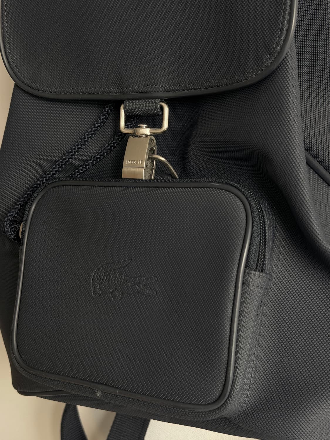 [lacoste] 라코스테 빈티지 레더 백팩 상품이미지6