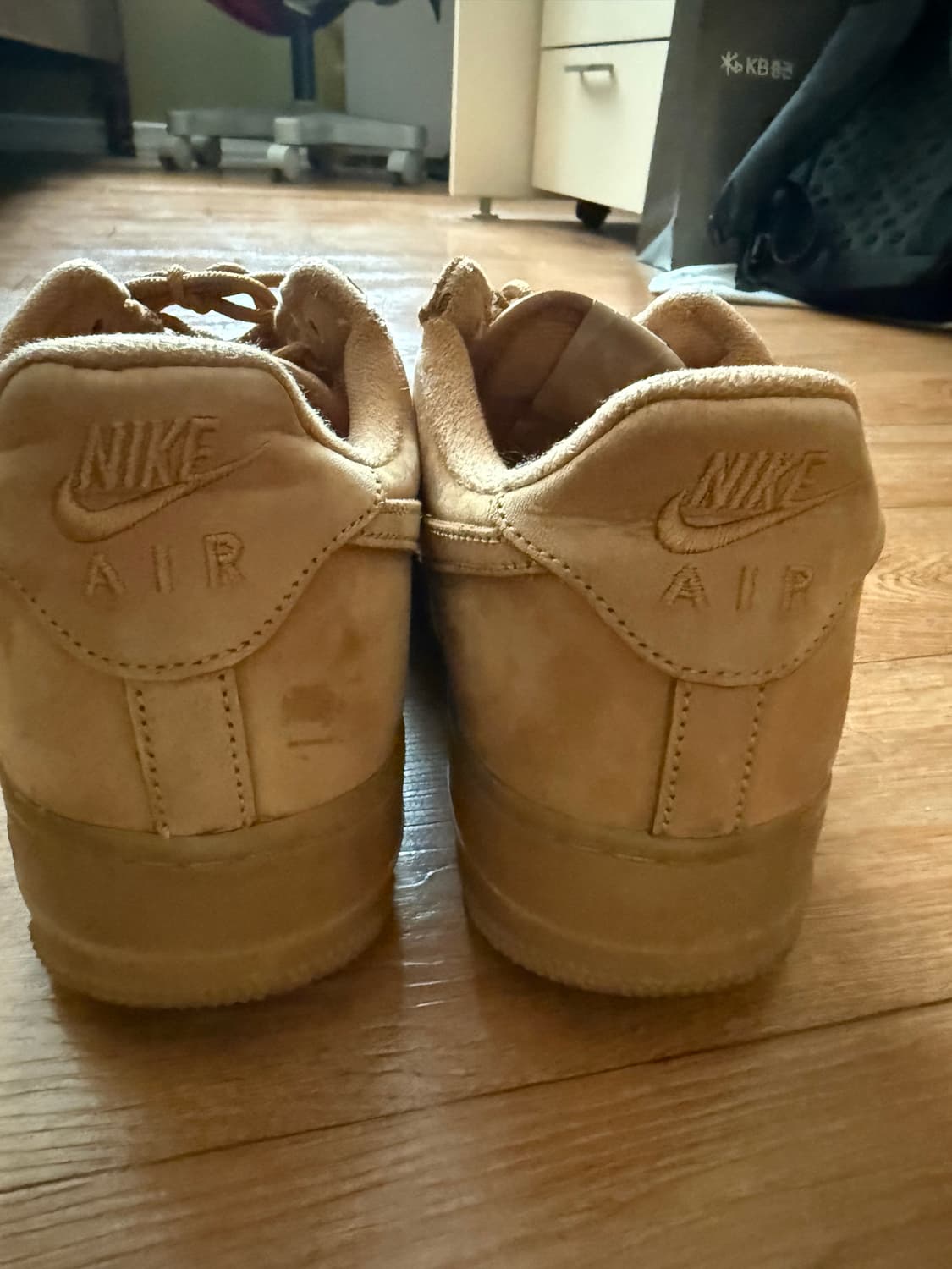 [270] 나이키X슈프림 에어포스 1 된장포스 상품이미지3