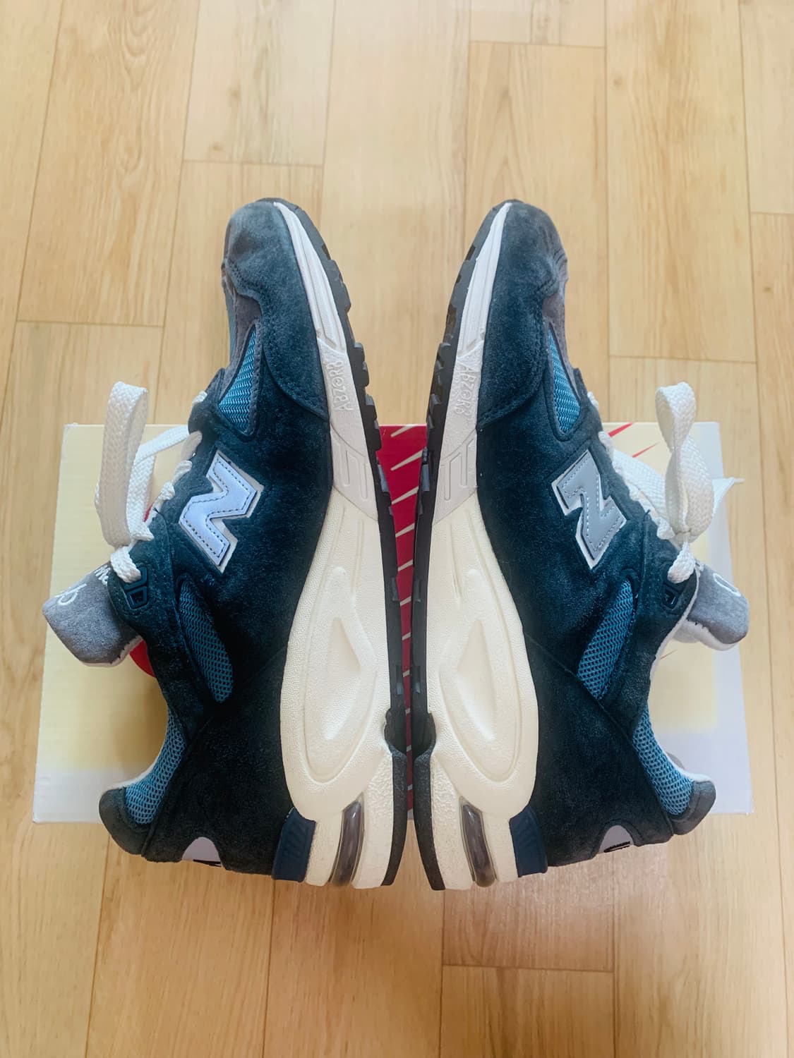 [265] 뉴발란스 990v2 메이드 인 USA 네이비 캐슬락 상품이미지6