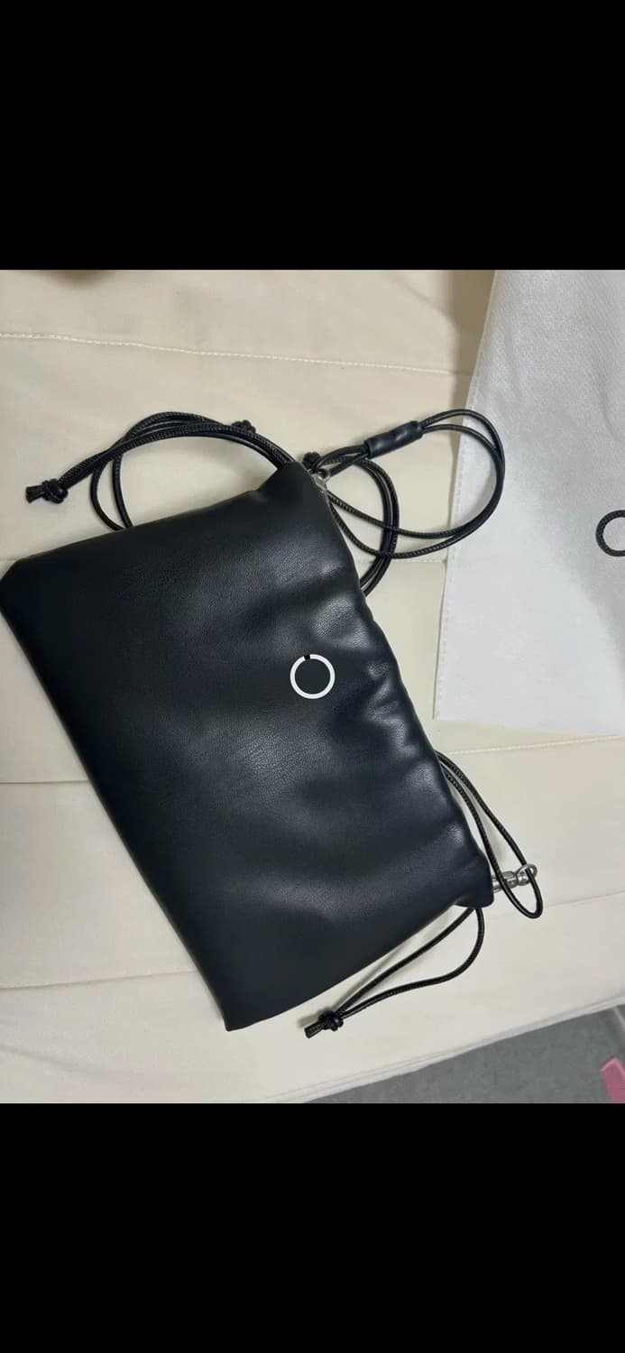 커렌트 파우치 미니 크로스백 상품이미지4