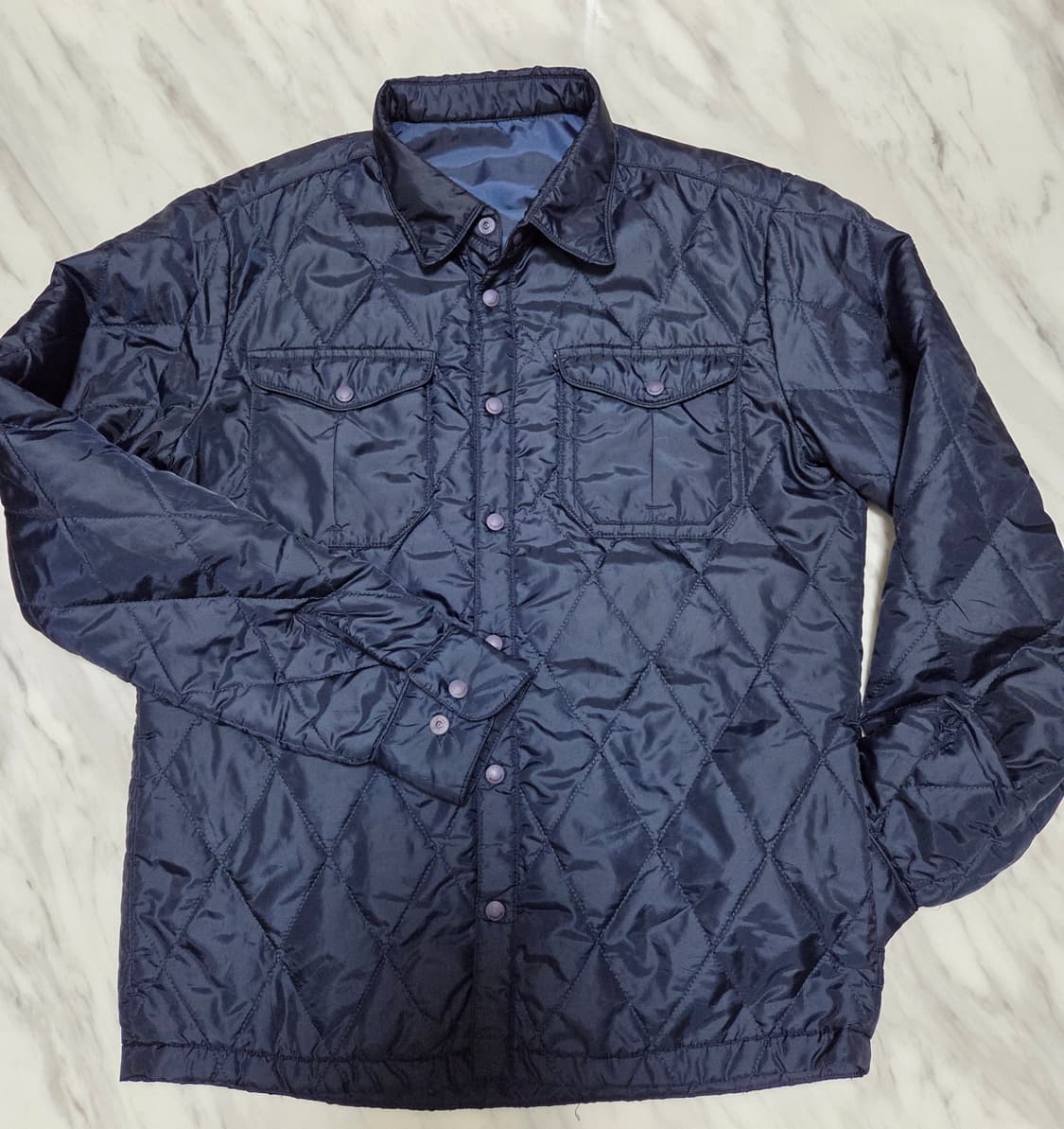 인터메조 경량 퀼팅 셔츠 자켓 상품이미지1